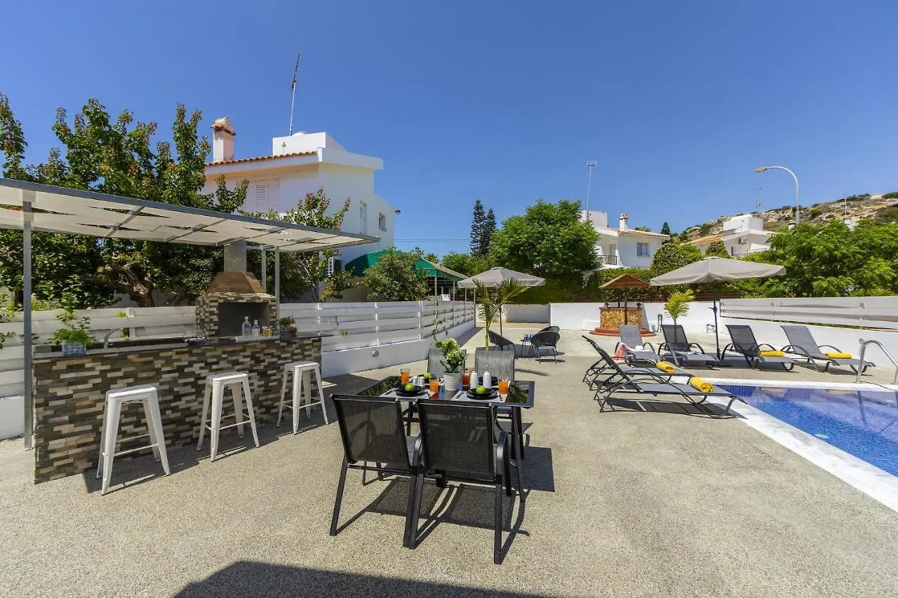 Villa Alleli Protaras Kıbrıs